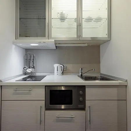 Square 19 Βελιγράδι